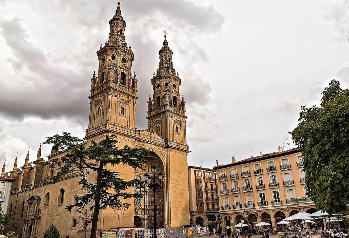 Murallas De Revelin & Laurel -Casco Antiguo- Logrono Bagian luar foto