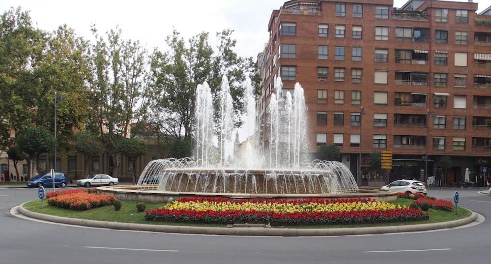 Murallas De Revelin & Laurel -Casco Antiguo- Logrono Bagian luar foto